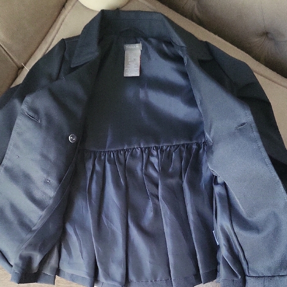 Tahari Elegant Navy Coat with Gold Accents 2T tench - Picture 4 of 6